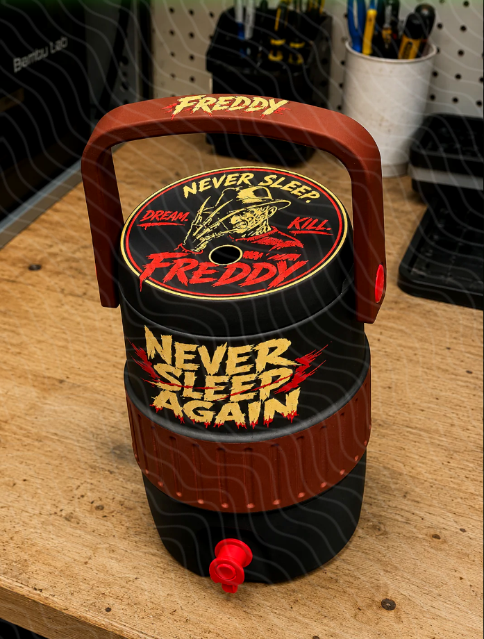 Slasher Horror 12 oz Can Cooler | Retro Horror Movie Can Koozie | Standard Drink Sleeve | Halloween Drink Holder