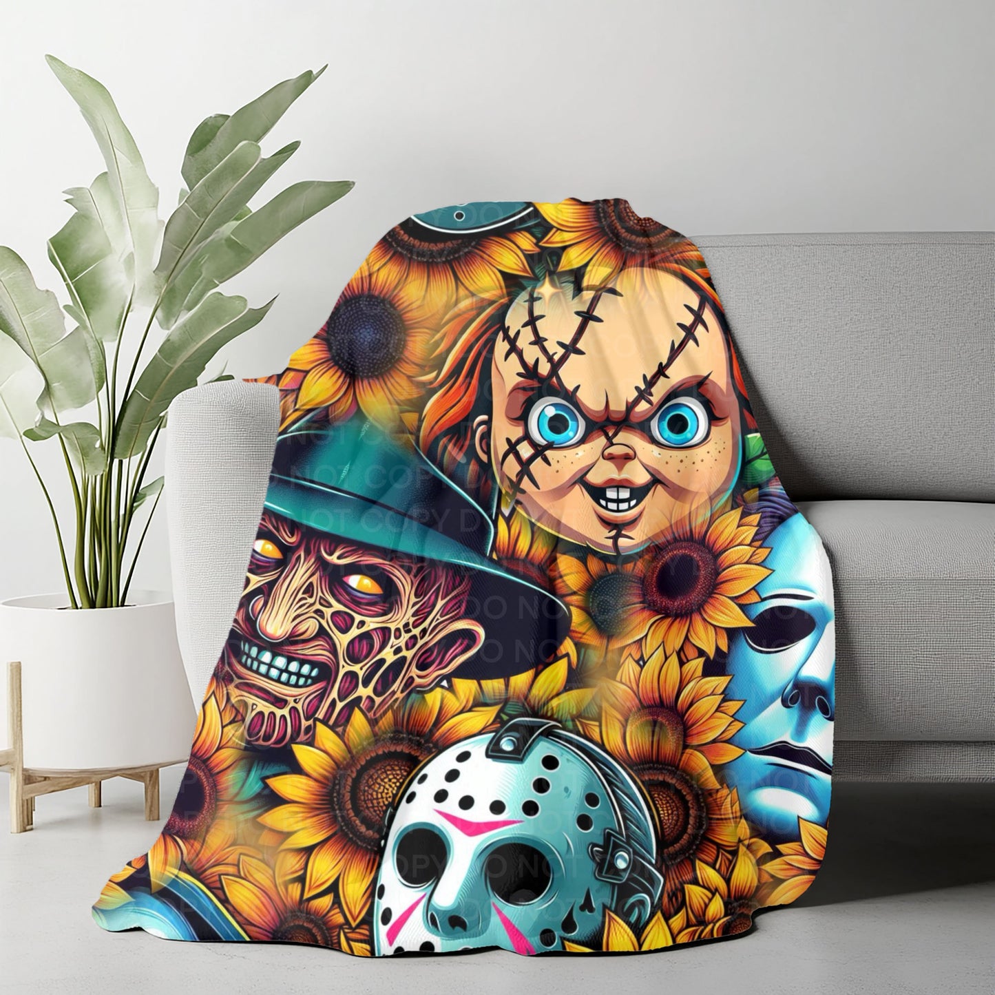 Horror Icon Inspired Plush Blanket – Spooky Sunflower Character Throw