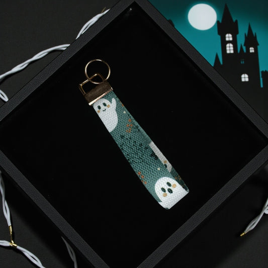 Ghostly Green Wristlet Keychain – Spooky Cute Halloween Key Fob