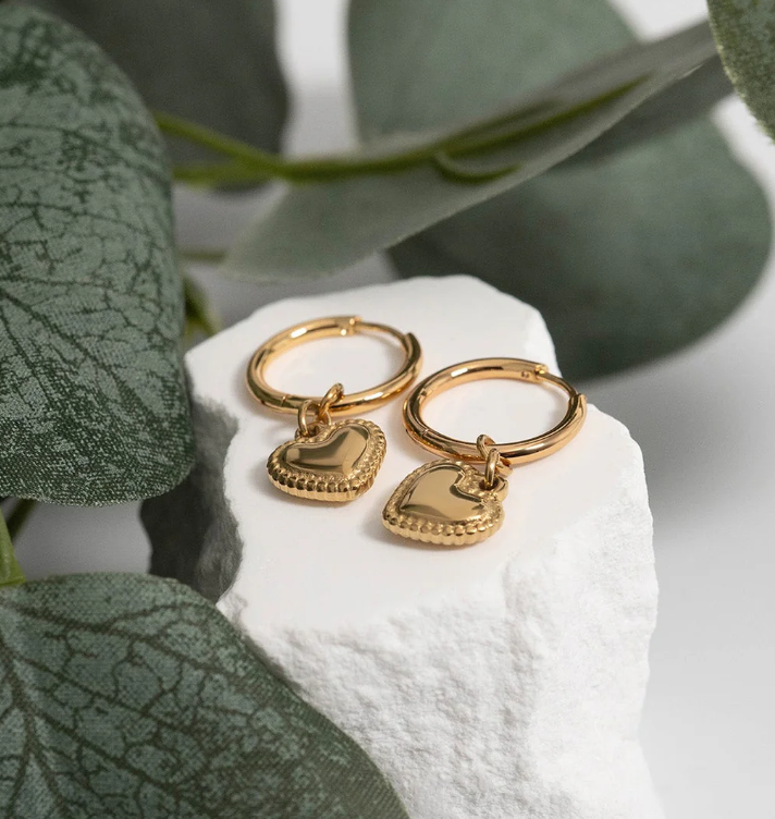 Dainty Heart Huggie Earrings – Stainless Steel & 18K Gold