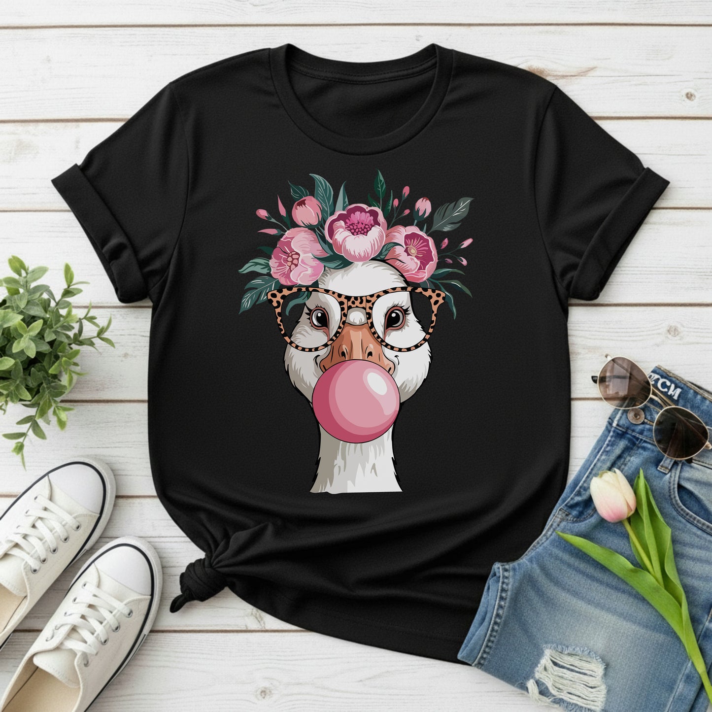 Floral Goose Bubble Gum Graphic Tee – Cute Boho Animal