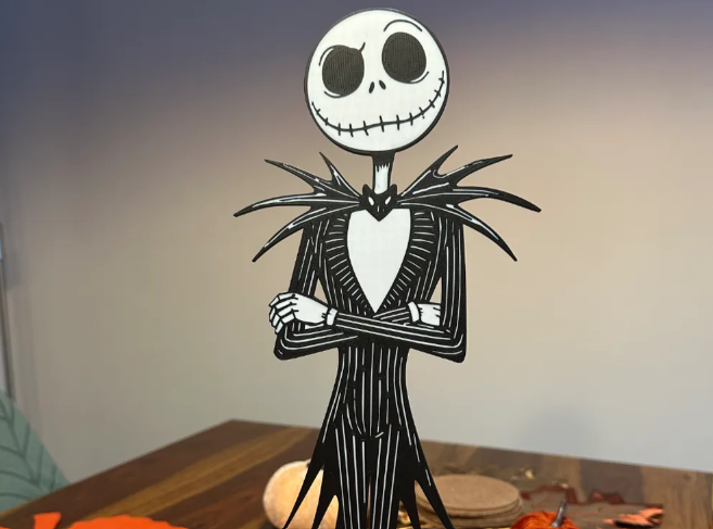 Spooky Skeleton Pumpkin Décor | Gothic Halloween Shelf Display