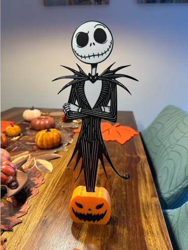 Spooky Skeleton Pumpkin Décor | Gothic Halloween Shelf Display